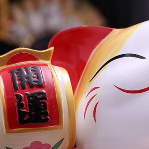 Japanese style Lucky Cat Decoration for indoor