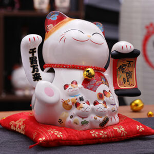 Japanese style Lucky Cat Decoration for indoor