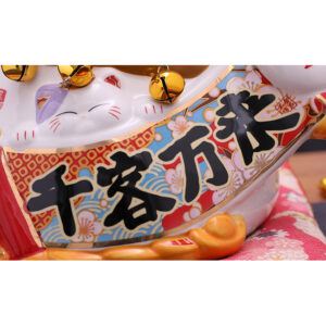 Japanese style Lucky Cat Decoration for indoor