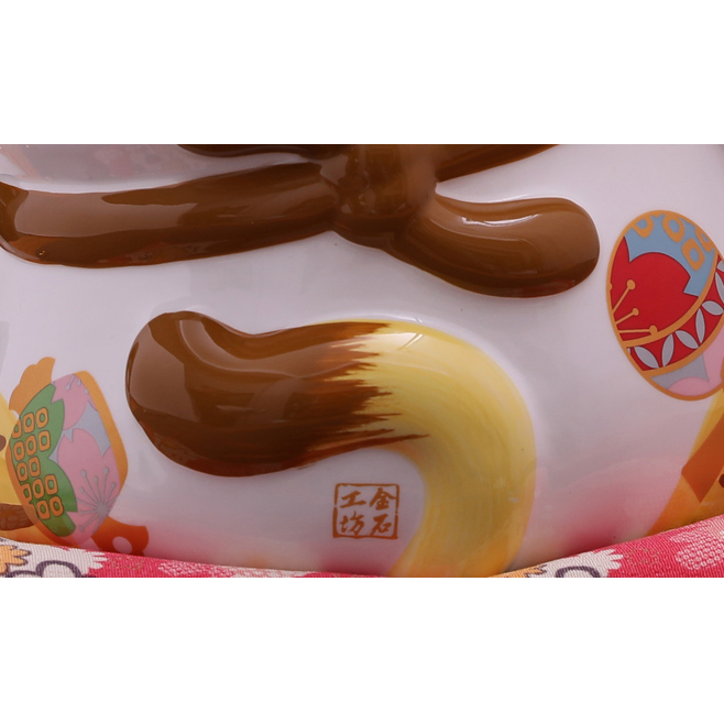 Japanese style Lucky Cat Decoration for indoor