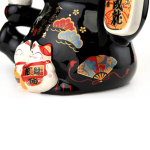 Japanese style Lucky Cat Decoration for indoor