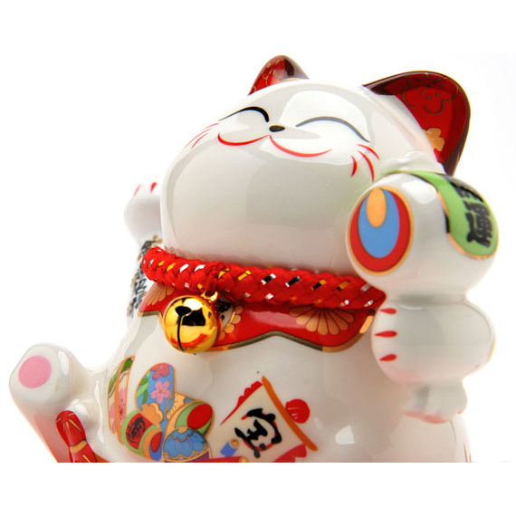Japanese style Lucky Cat Decoration for indoor