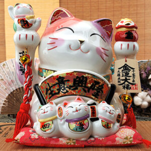 Japanese style Lucky Cat Decoration for indoor