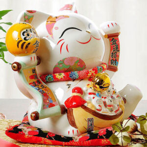 Japanese style Lucky Cat Decoration for indoor