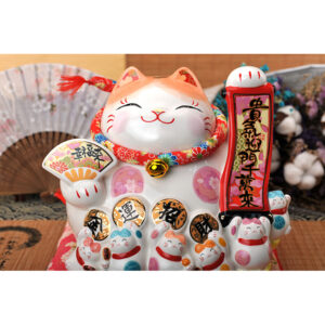 Japanese style Lucky Cat Decoration for indoor