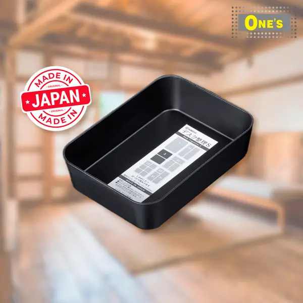 Product Image of Japan Made Drawer storage organizer (size S). Produced by Japan company Nakaya. Black in color. Simple design and made of plastic. Circled angle to prevent damage. Now is available in One's Better Living.