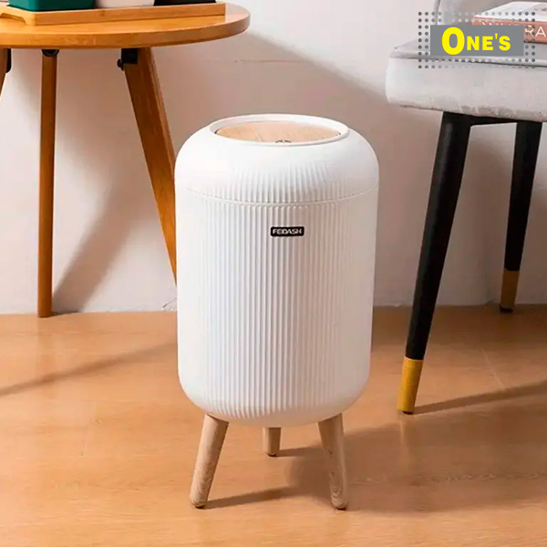 Feidash Trash Bin with Lid